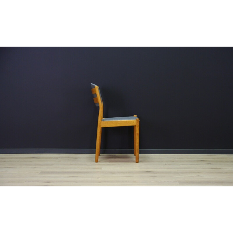 Suite de chaises vintage en frêne par Poul Volther - 1960