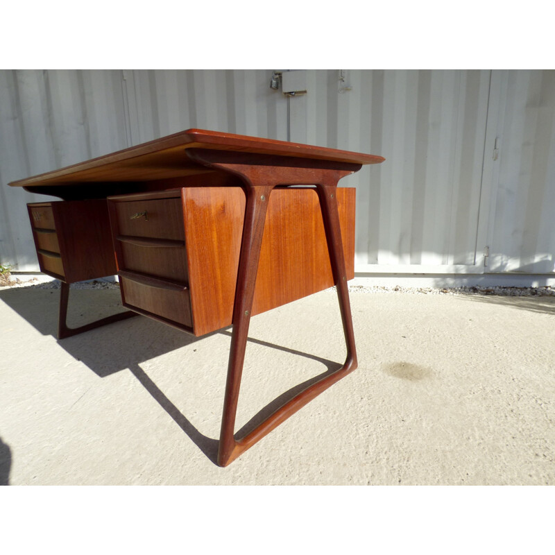 Vintage scandinavian desk in teak with compass legs - 1960s