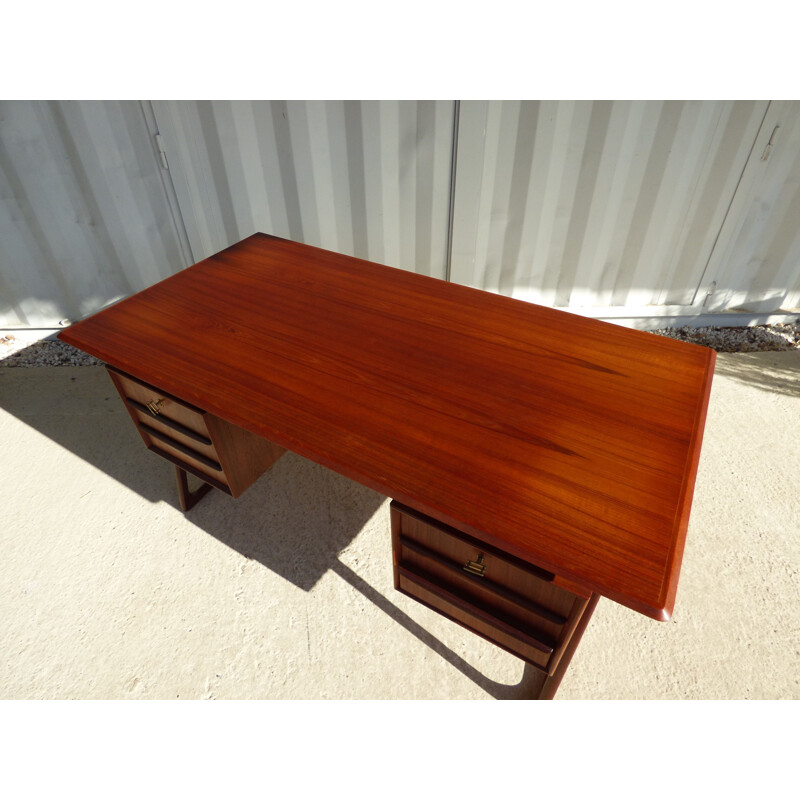 Vintage scandinavian desk in teak with compass legs - 1960s