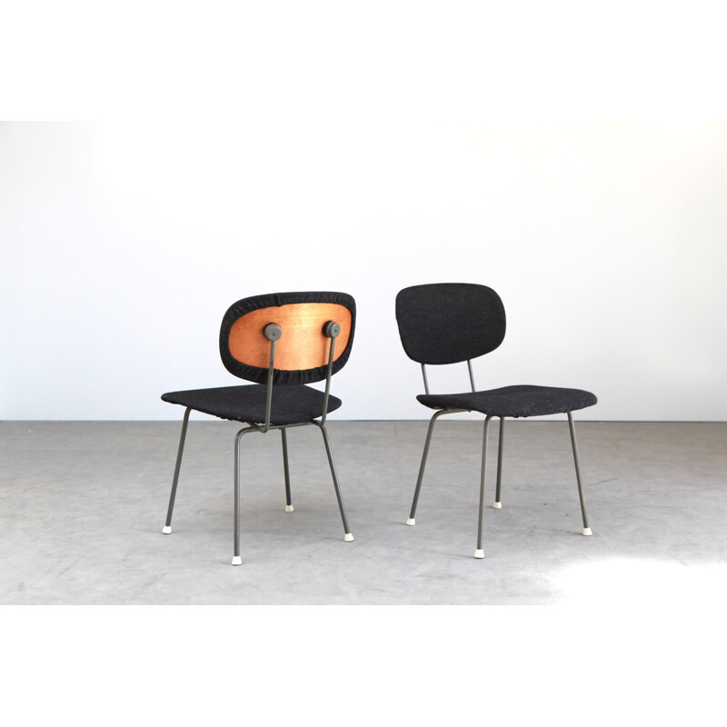 Paire de chaises vintage noires - 1950