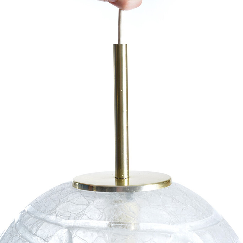 Lámpara de techo vintage globo de cristal de Doria, Alemania 1970