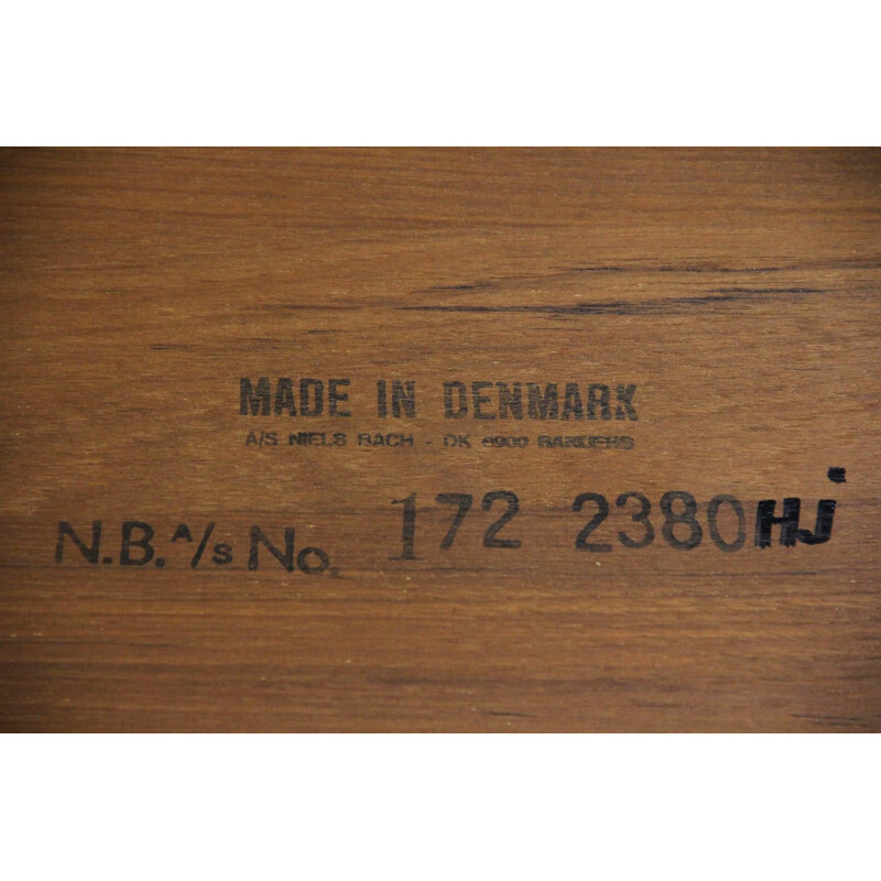 Table Basse Danoise "172" en Teck par Niels Bach - 1960
