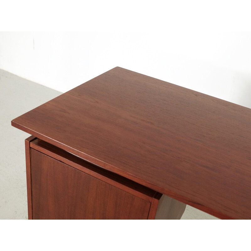 Writing Desk in teak  with extendable pull out shelves - 1960s 