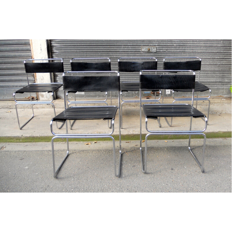 Vintage chairs in leather and chrome - 1960s