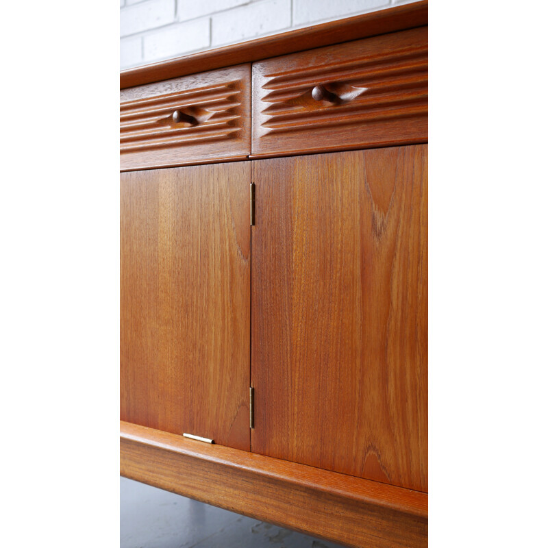 Vintage teak sideboard for Dalescraft Fine Furniture - 1960s