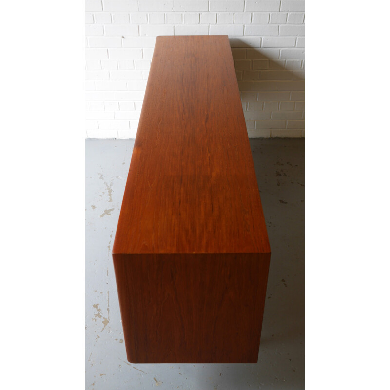 Vintage teak sideboard for Dalescraft Fine Furniture - 1960s