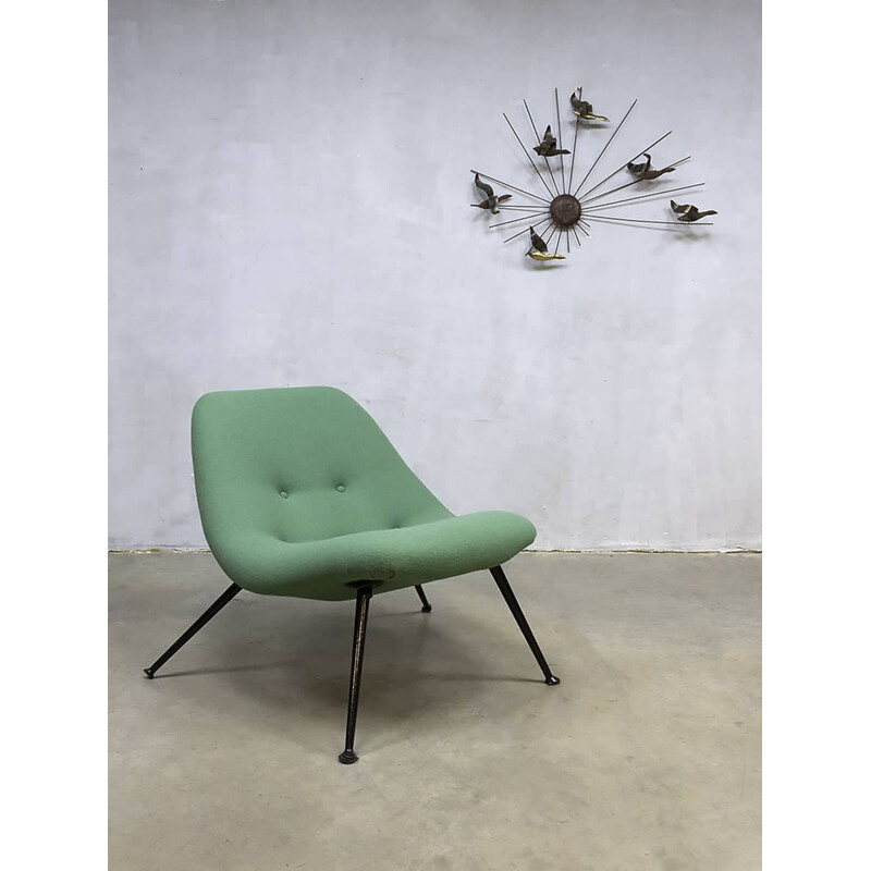 Green lounge Chair by Theo Ruth for Artifort - 1950s