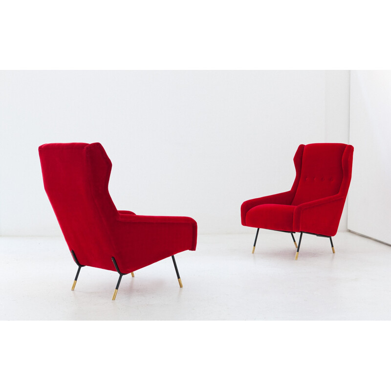 Suite de 2 fauteuils lounge rouges italiens en laiton velours et fer - 1950