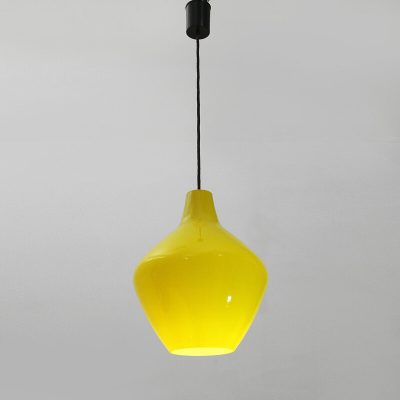 italian yellow pendant lamp in  glass - 1960s