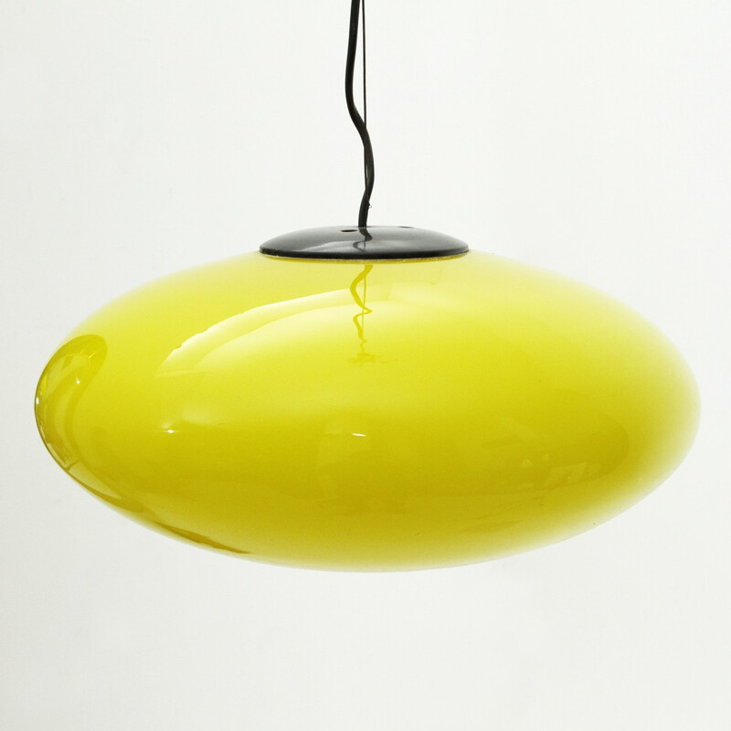 Vintage italian yellow pendant lamp in  glass - 1960s