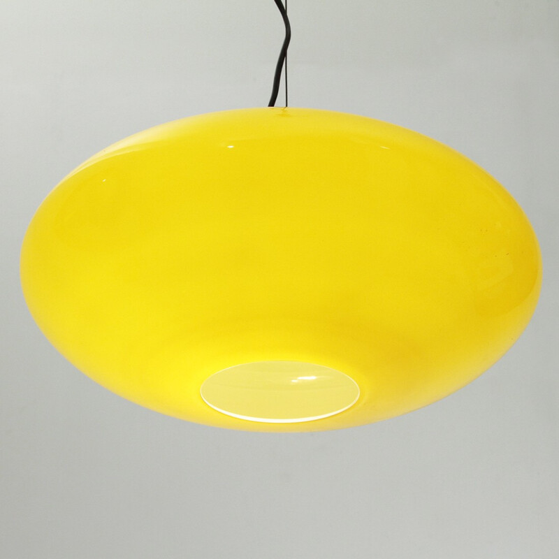 Vintage italian yellow pendant lamp in  glass - 1960s