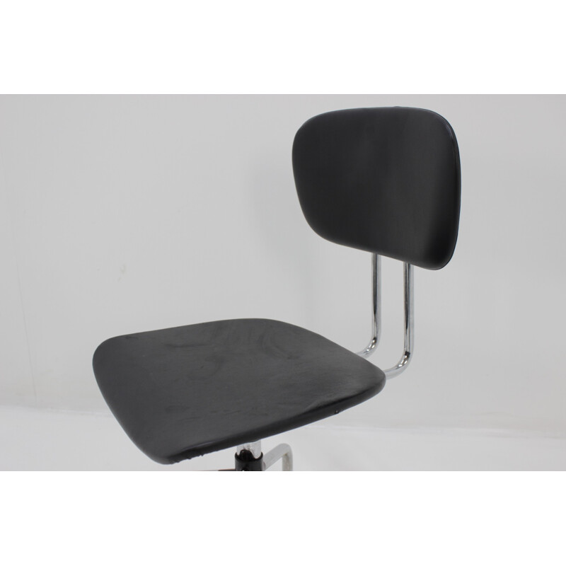 Vintage chromed wheel office chair - 1970s