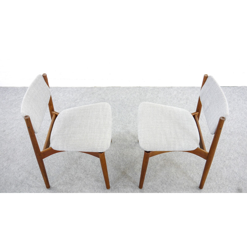 Paire de Chaises vintage Modèle 197 par Finn Juhl - 1960