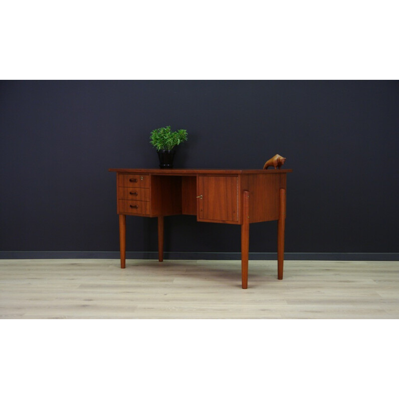 Vintage Danish design writing desk in teak - 1960s