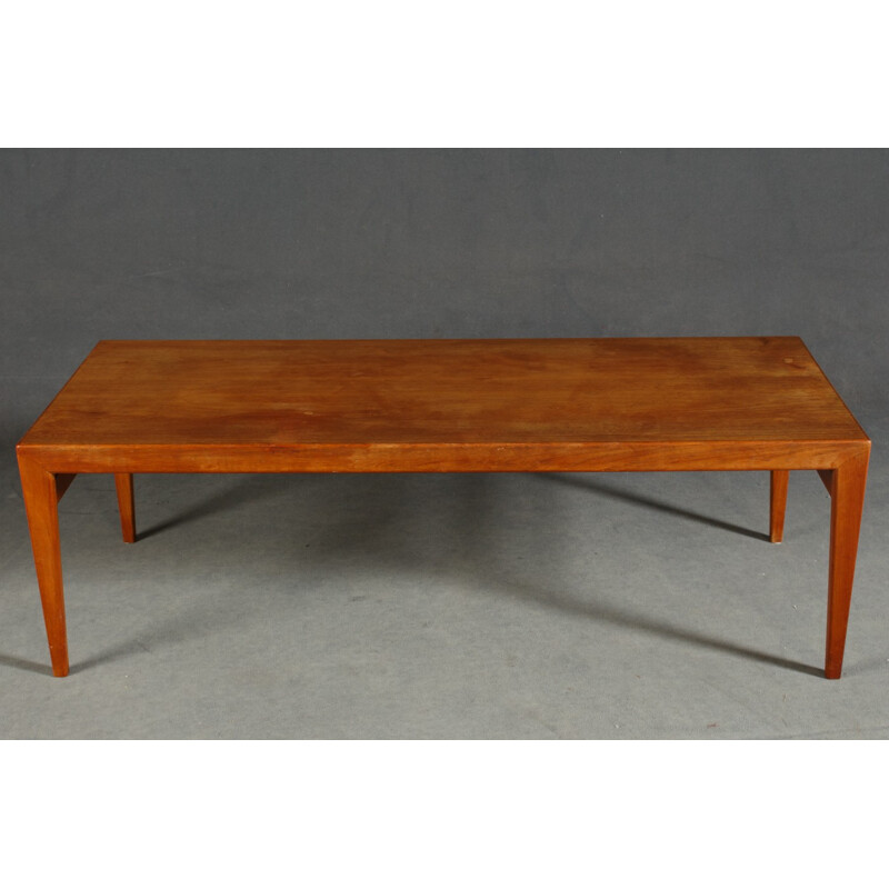 Mesa de café Vintage em teca por Johannes Andersen, Dinamarca 1960