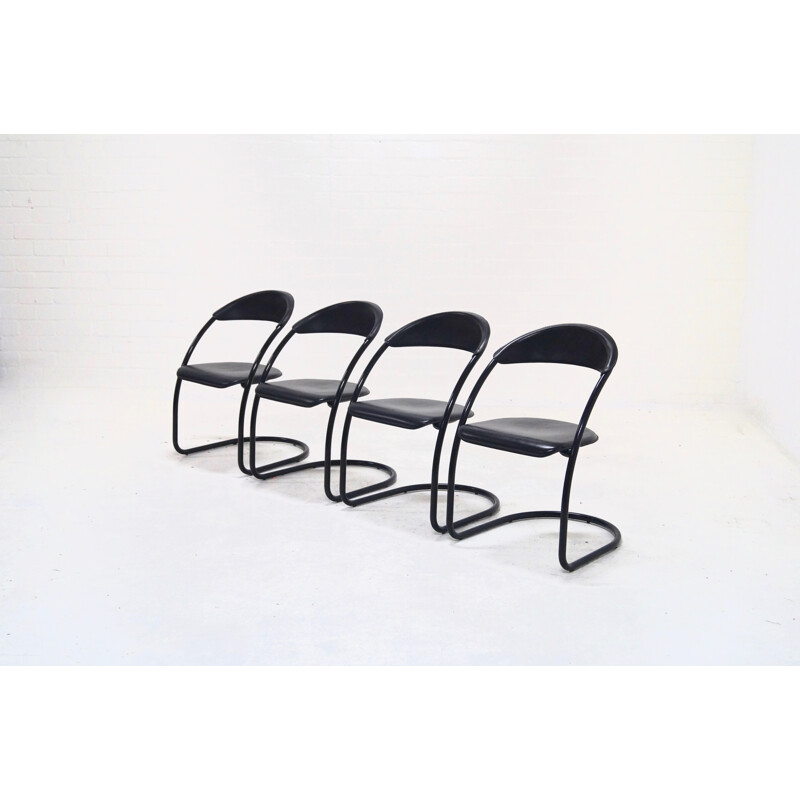 Suite de 4 chaises à repas vintage tubulaires - 1980