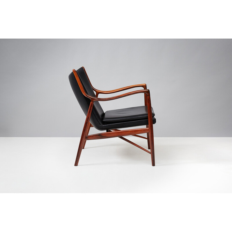 Fauteuil vintage FJ-45 en palissandre et cuir par Finn Juhl - 1960