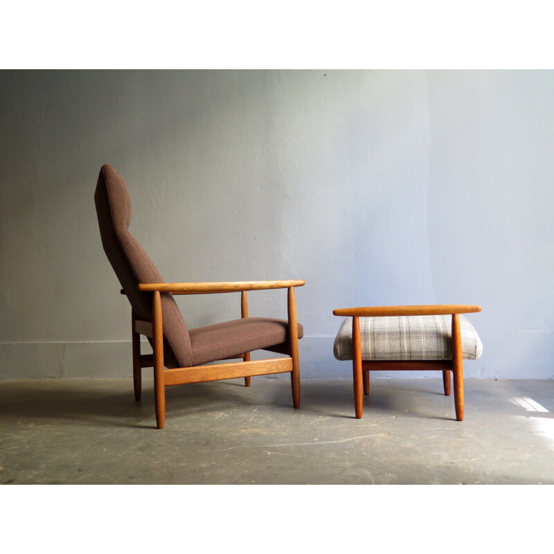 Danish Vintage oak easy-chair with ottoman - 1950s