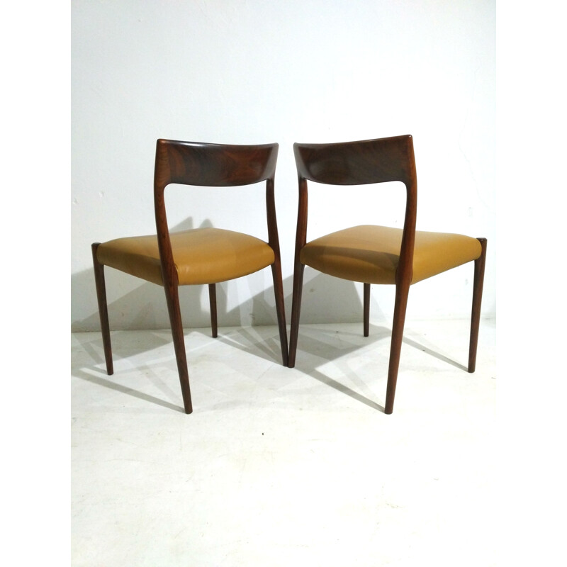 Set of 6 Rosewood Dining Chairs by Niels O. Møller for J.L. Møllers - 1960s