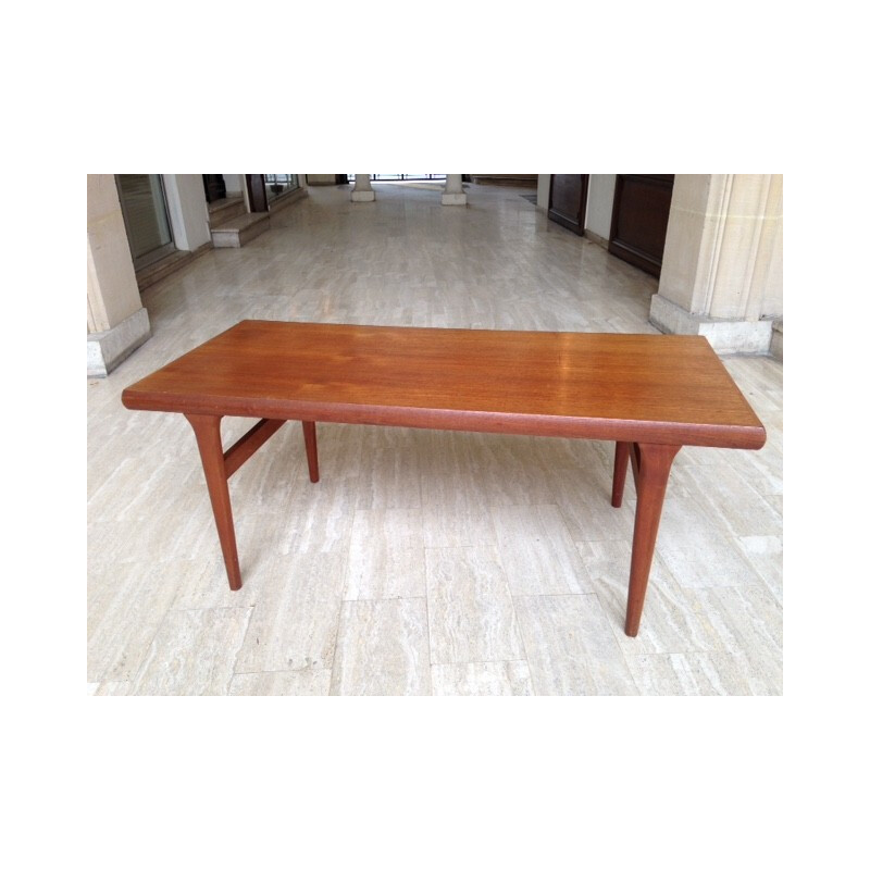 Scandinavian coffee table in teak, Johannes ANDERSEN - 1960s