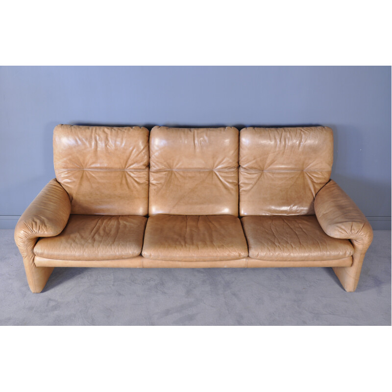 Italian "Maralunga" Sofa in Leather by Vico Magistretti  for Cassina - 1970s