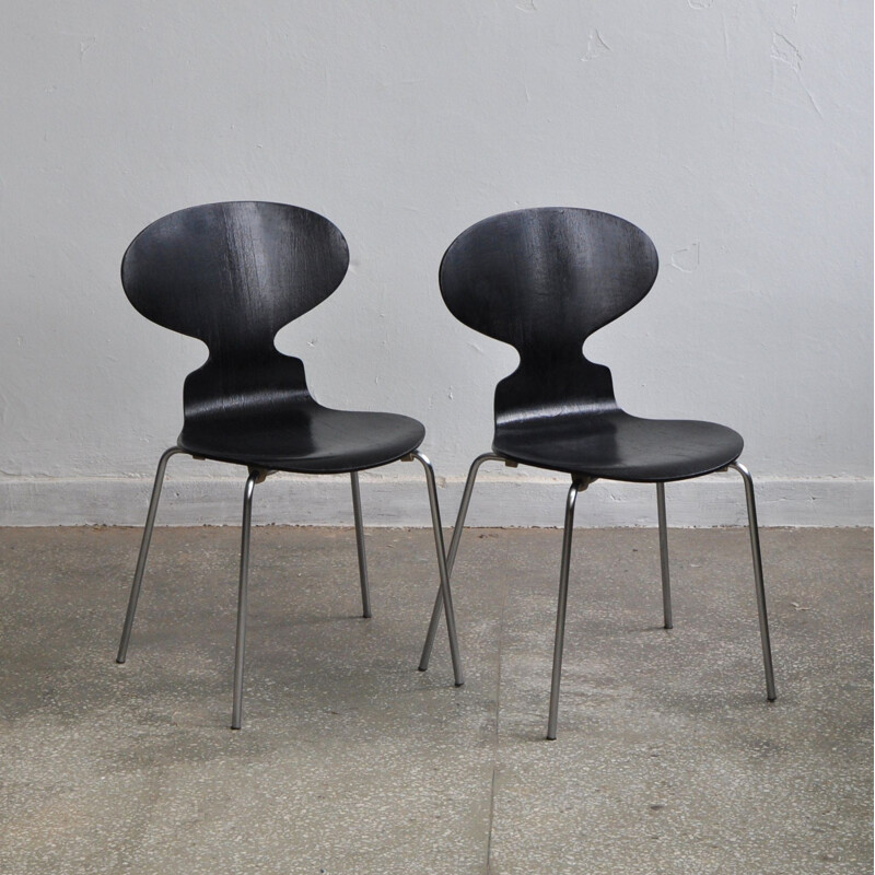 Suite de 2 chaises vintage "3100" Ant par Arne Jacobsen pour Fitz Hansen - 1960
