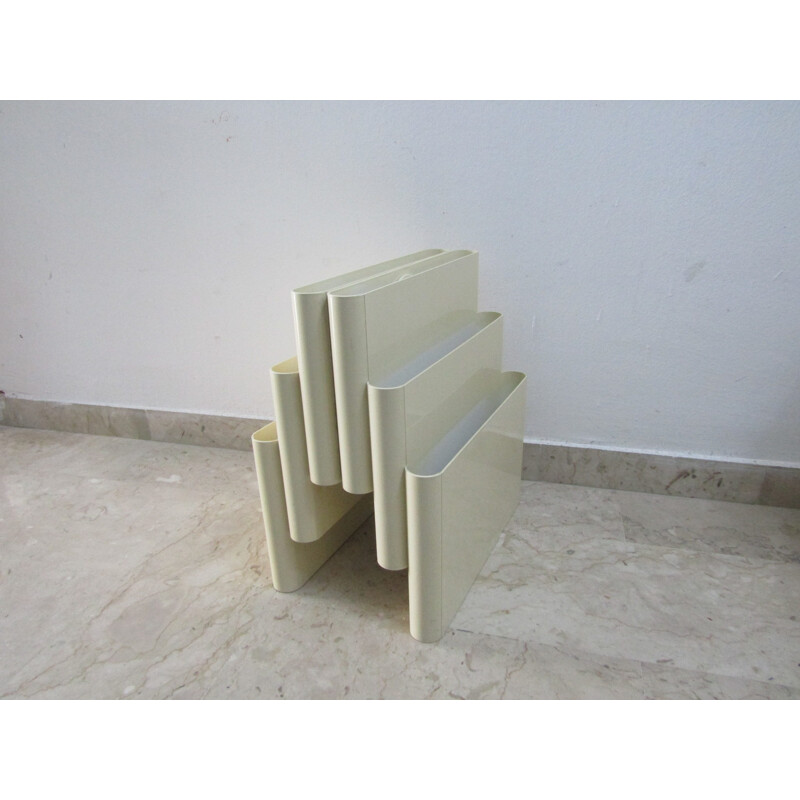 Vintage White Magazine Rack by Giotto Stoppino for Kartell - 1970s