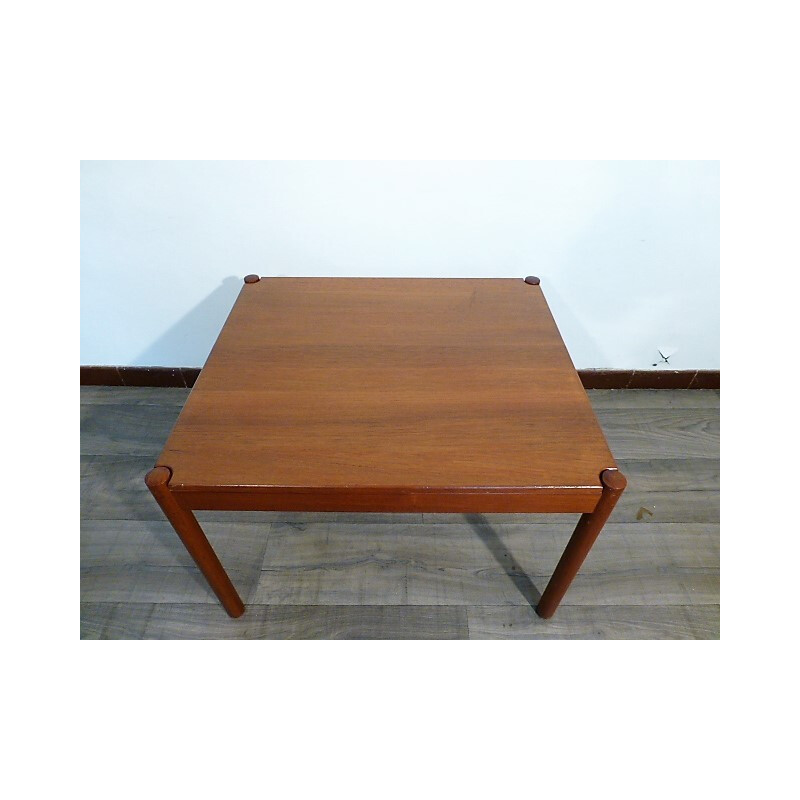 Vintage teak coffee table by Magnus Olesen - 1960s