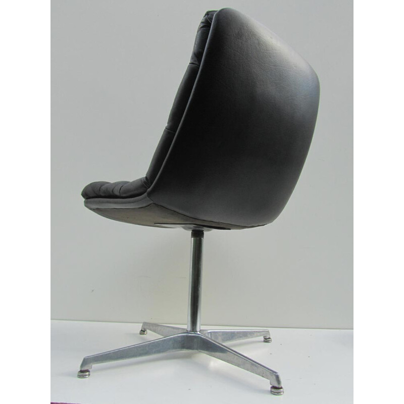 Swivel chair in black leather and chrome, Geoffrey HARCOURT - 1960s