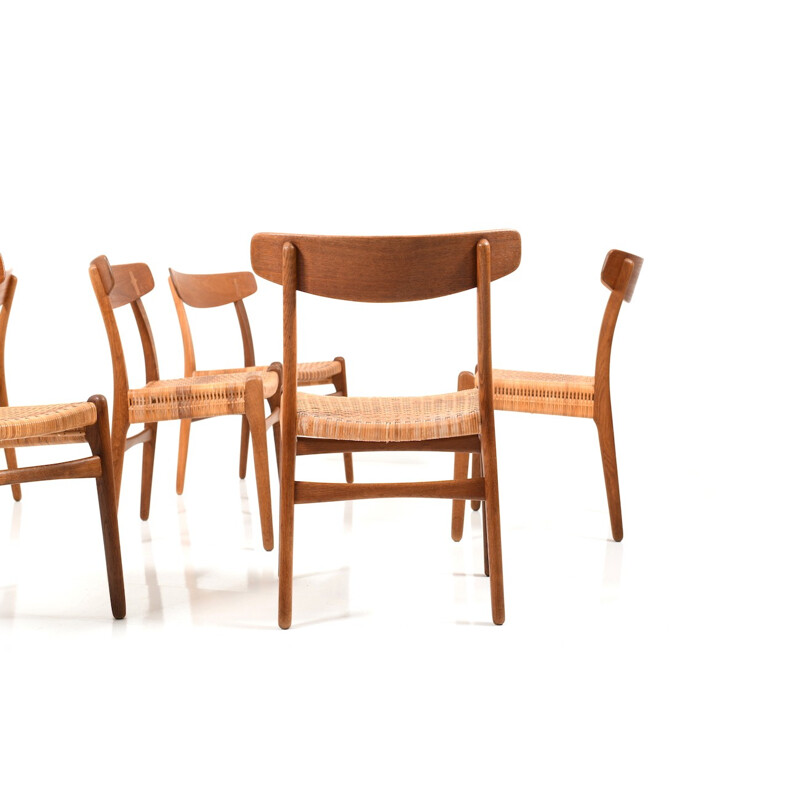 Suite de 7 chaises vintage "CH23" par Hans Wegner pour Carl Hansen & Son - 1950
