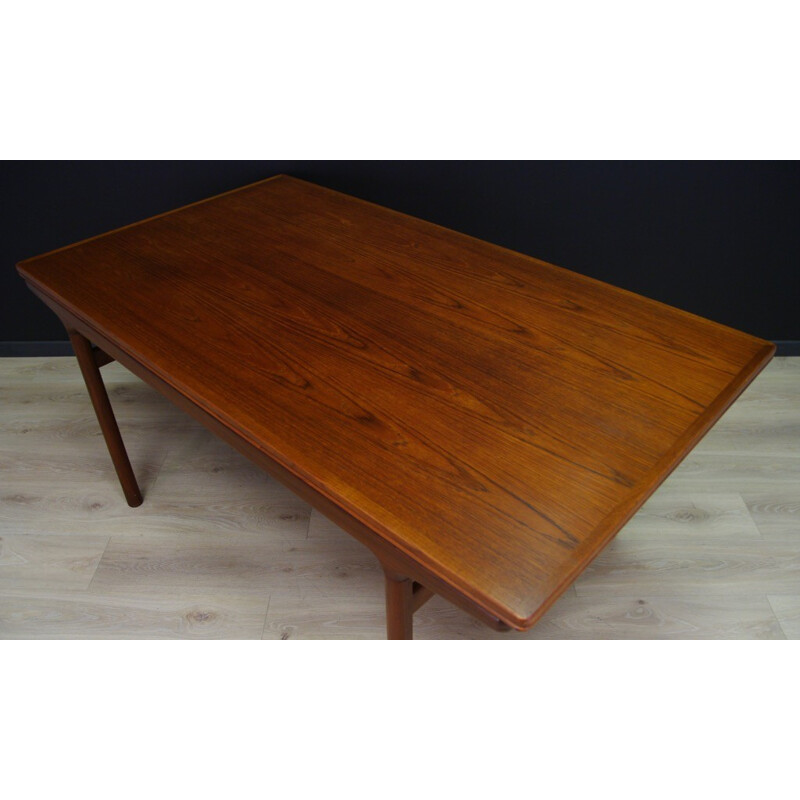 Vintage teak dining table by Johannes Andersen - 1960s