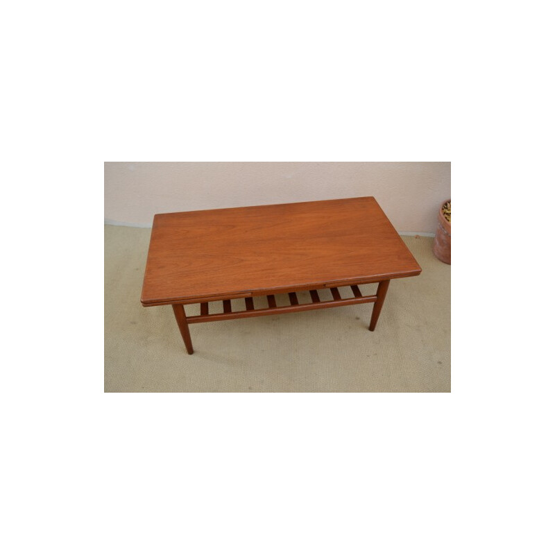 Scandinavian coffee table in teak - 1970s