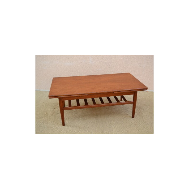 Scandinavian coffee table in teak - 1970s