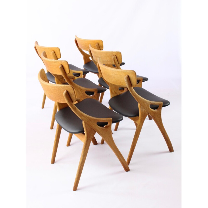 Vintage set of 6 dining chairs by Arne Hovmand Olsen for Mogens Kold Furniture - 1950s