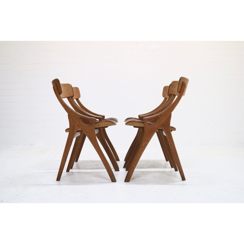 Suite de 4 chaises de salle à manger vintage par Hovmand Olsen pour Mogens Kold - 1950