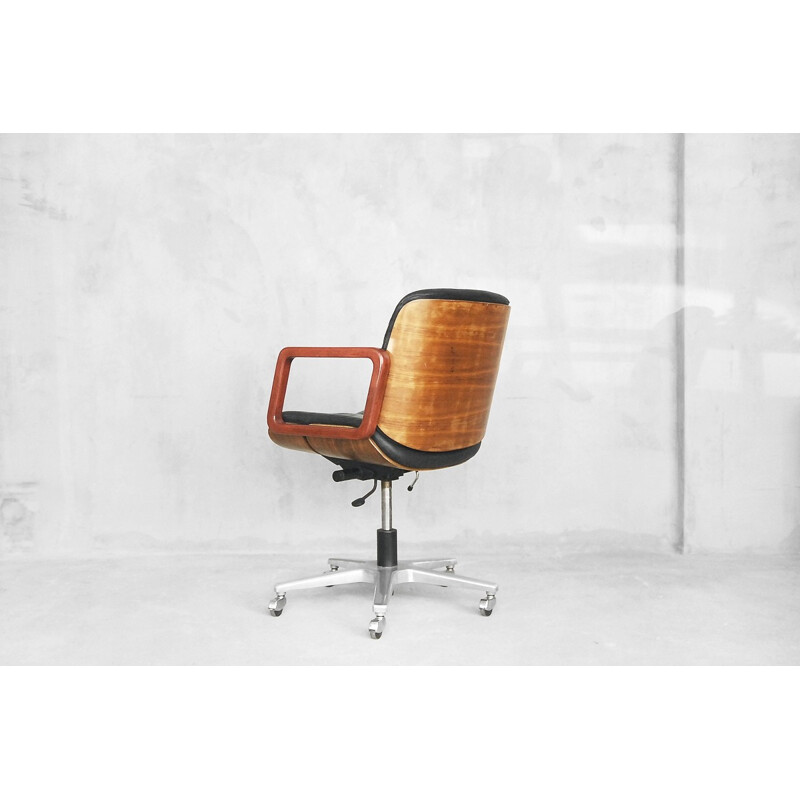 Fauteuil de Bureau Pivotant en Cuir par Giroflex - 1970