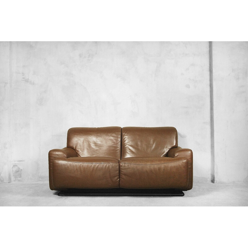Italian Leather vintage Sofa by Brunati - 1970s
