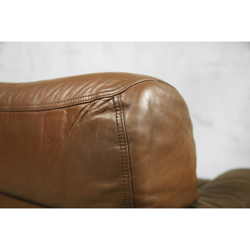 Italian Leather vintage Sofa by Brunati - 1970s