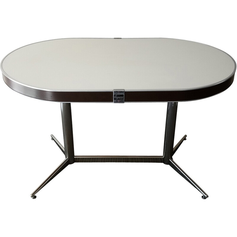 Vintage oval dining table by Vegasa - 1960s
