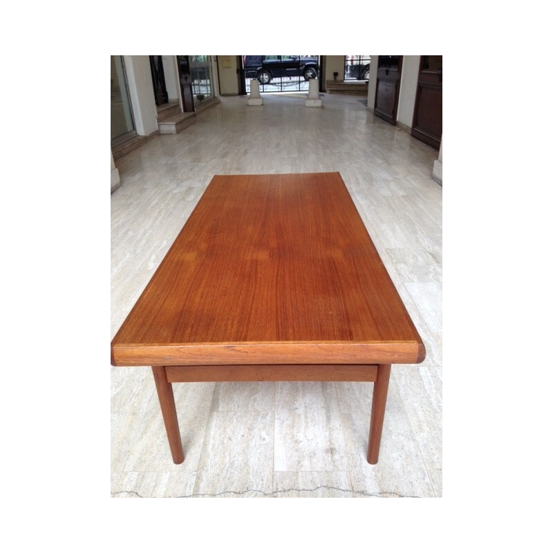 Scandinavian coffee table in teak, Johannes ANDERSEN - 1960s