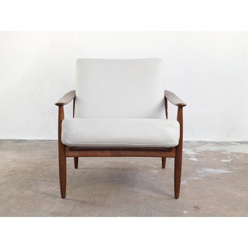 White easy chair in solid teak by Walter Knoll - 1960s