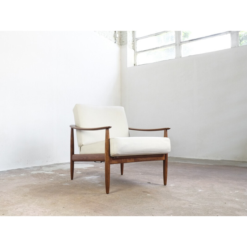 White easy chair in solid teak by Walter Knoll - 1960s