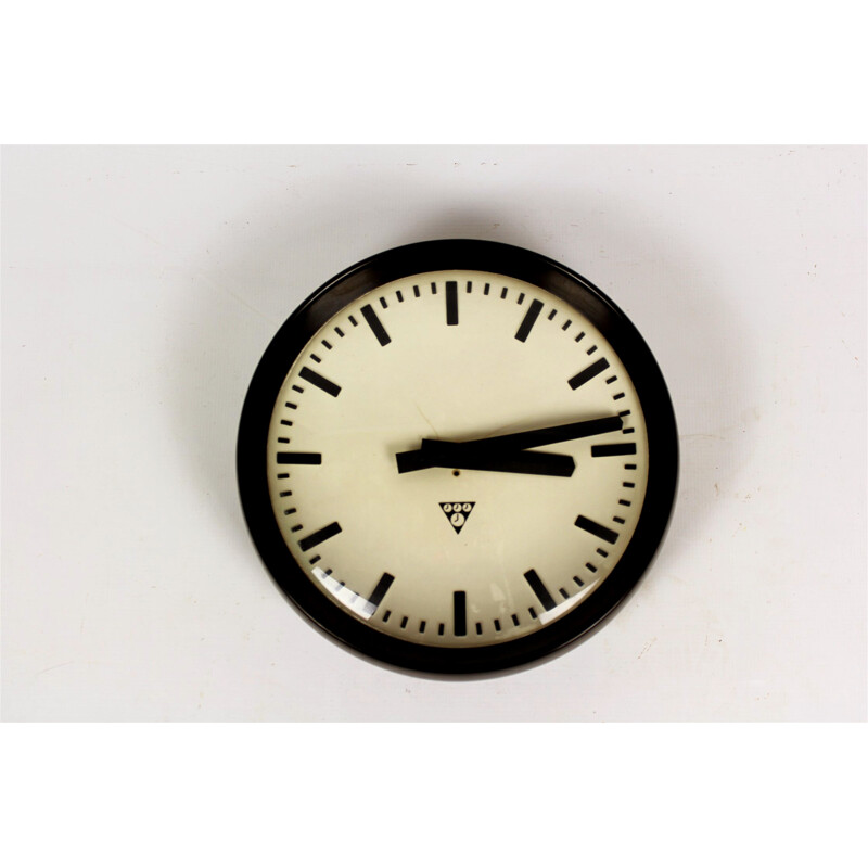 Vintage Bakelite Railway Clock from Pragotron - 1950s