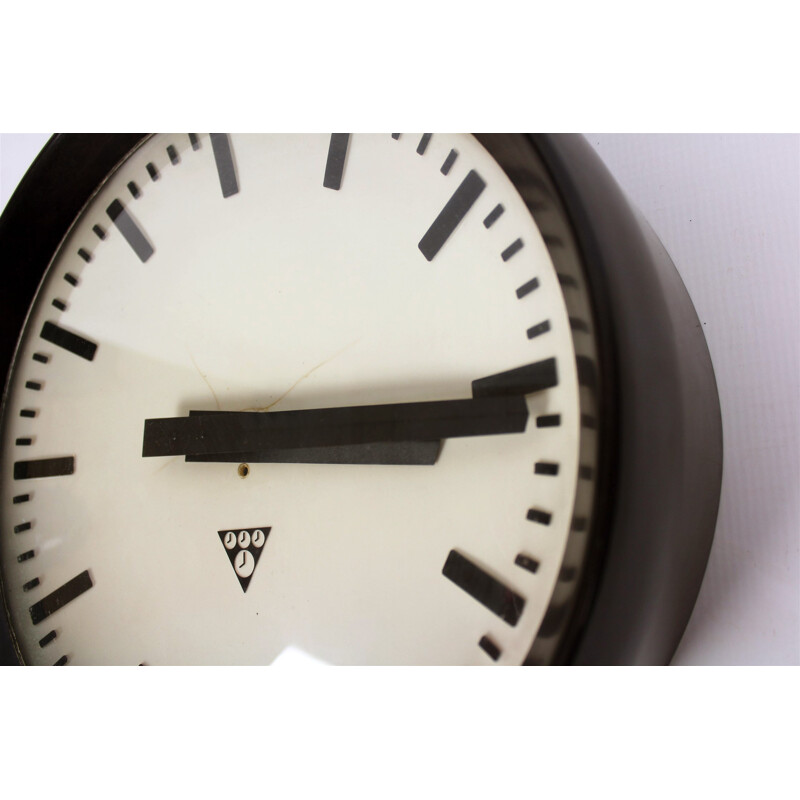 Vintage Bakelite Railway Clock from Pragotron - 1950s