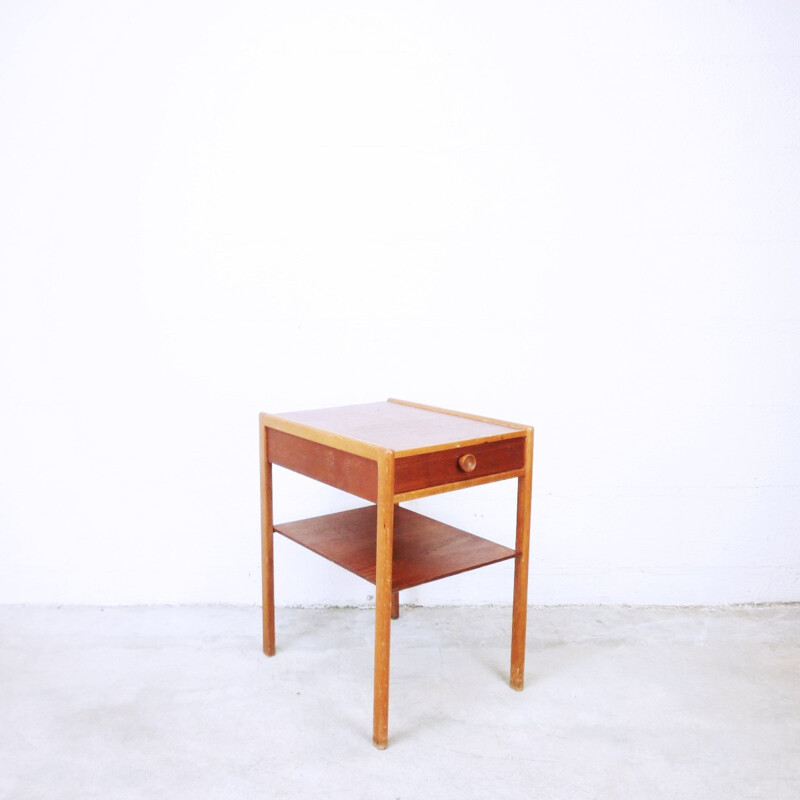 Vintage bedside table with clean lines - 1960s