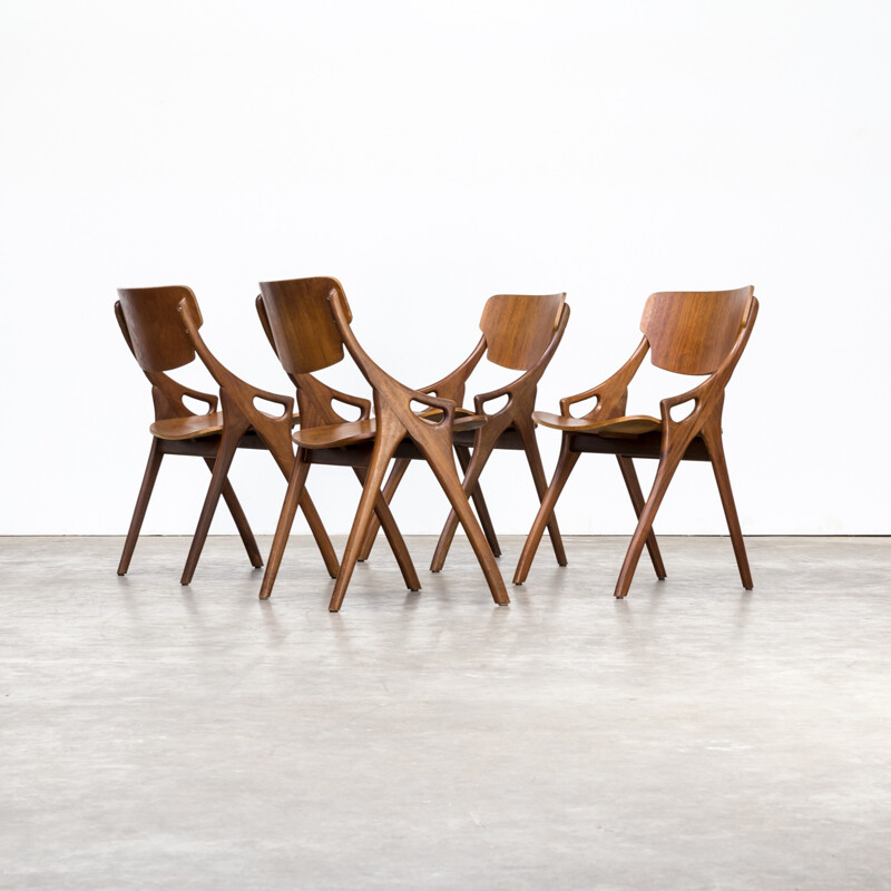 Vintage set of 4 dining chairs by Arne Hovmand Olsen for Mogens Kold - 1950s