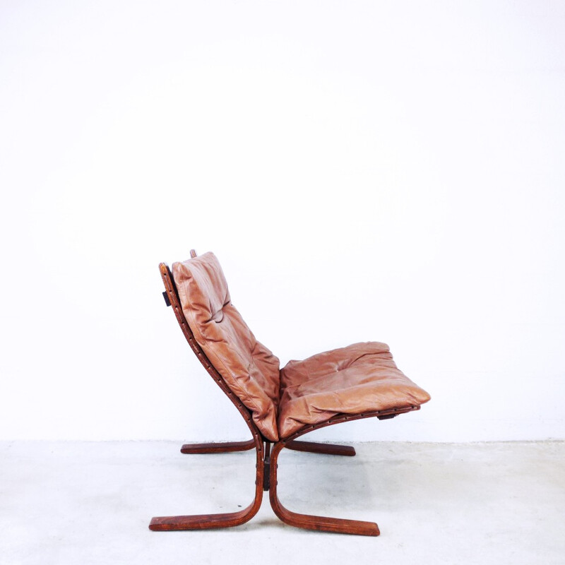 Vintage "Siesta" leather armchair by Ingmar Relling for Westnofa - 1960s