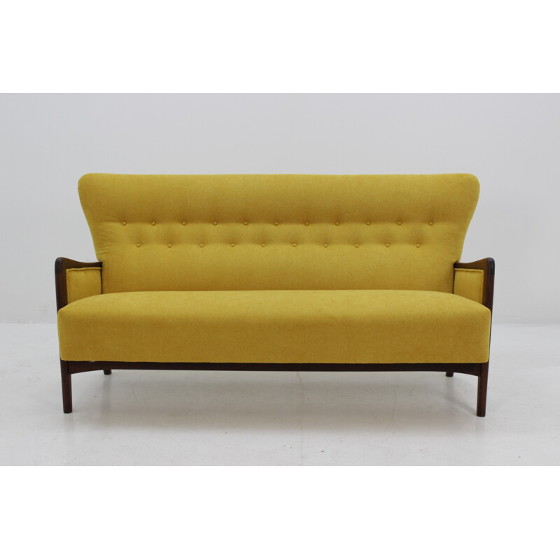 3-seater Sofa "série 8000" By Soren Hansen For Fritz Hansen - 1960s