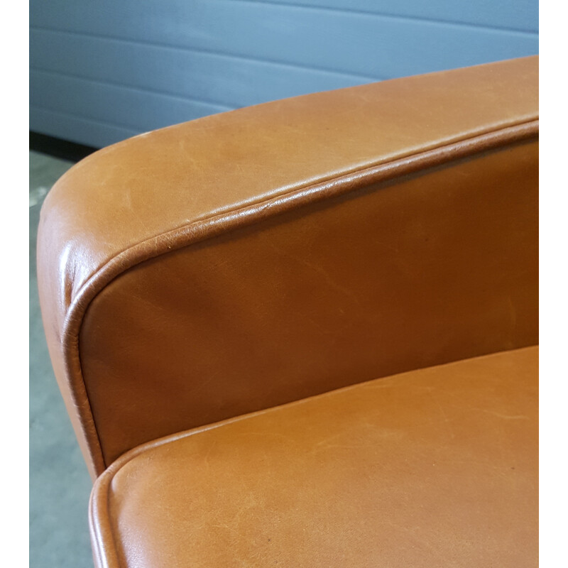 Suite de 2 fauteuils "3303" vintage en cuir par Arne Jacobsen pour Fritz Hansen - 1970