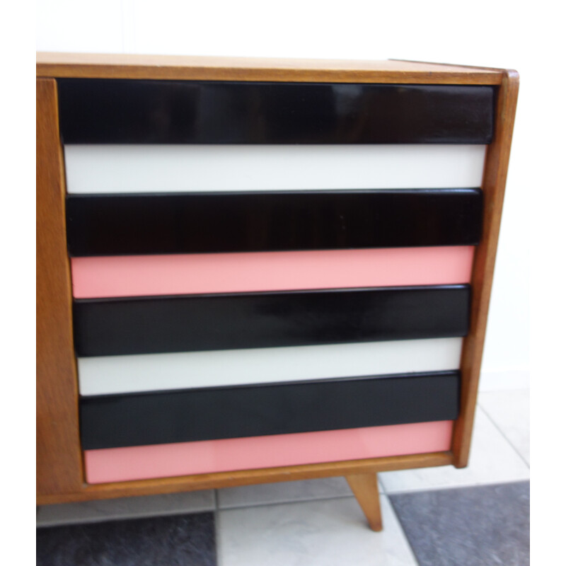 Vintage "U460" pink sideboard by Jir Jiroutek for Interier Praha - 1960s